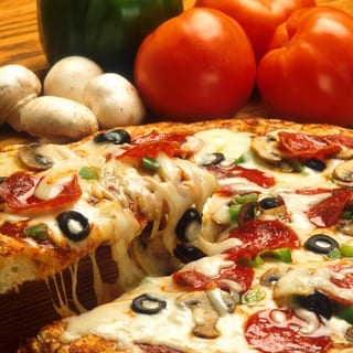 CREATE YOUR OWN 14" PIZZA *