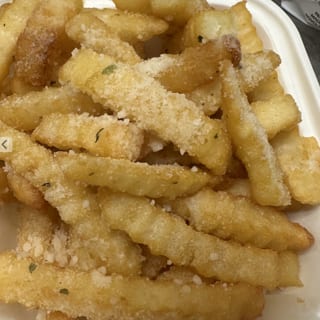 Garlic Parm Fries **